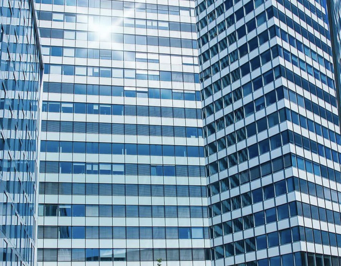 Aquila Capital Hero Image