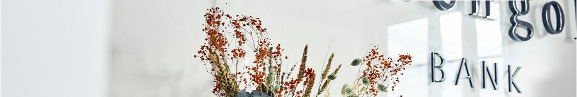 Varengold Bank Hero Image