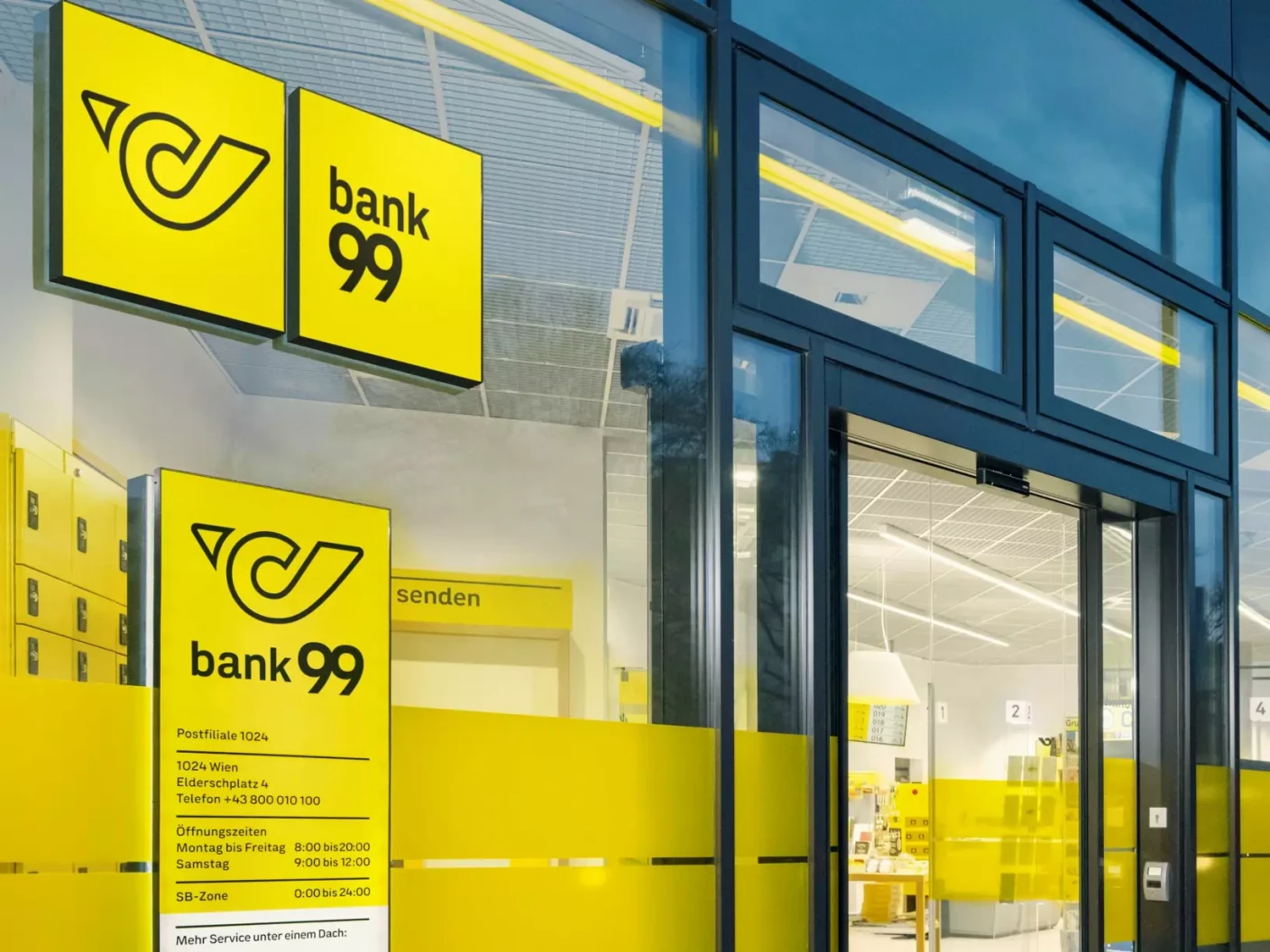 Anti Money Laundering- und Sanctions Expert (m|f|x) Hero Image