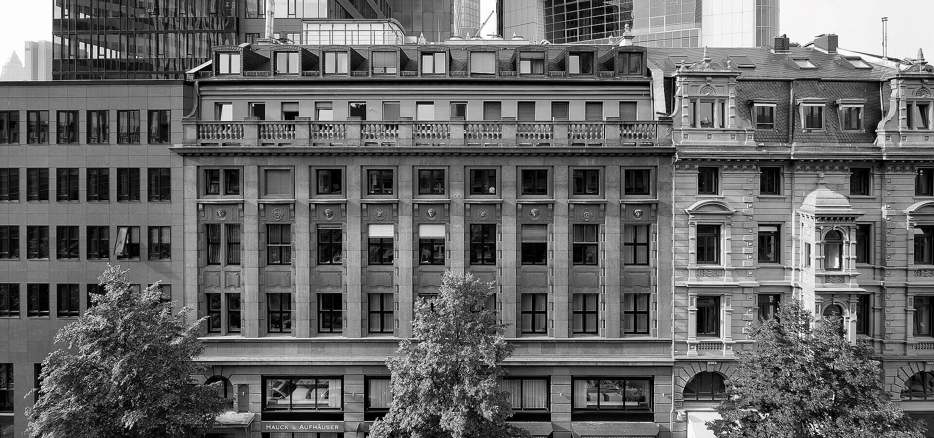 Senior Credit Specialist Private & Corporate Banking (m|f|x) Hero Image